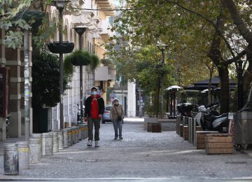 Άρση lockdown -Ελλάδα: Έτσι θα κάνουμε Χριστούγεννα – Τι θα ισχύσει με SMS και απαγόρευση κυκλοφορίας