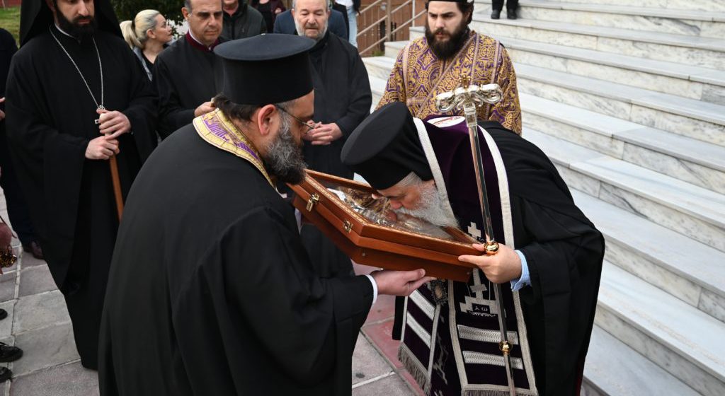 Υποδοχή Ιερού λειψάνου Αγίου Πολυκάρπου στο Κορδελιό (ΦΩΤΟ)