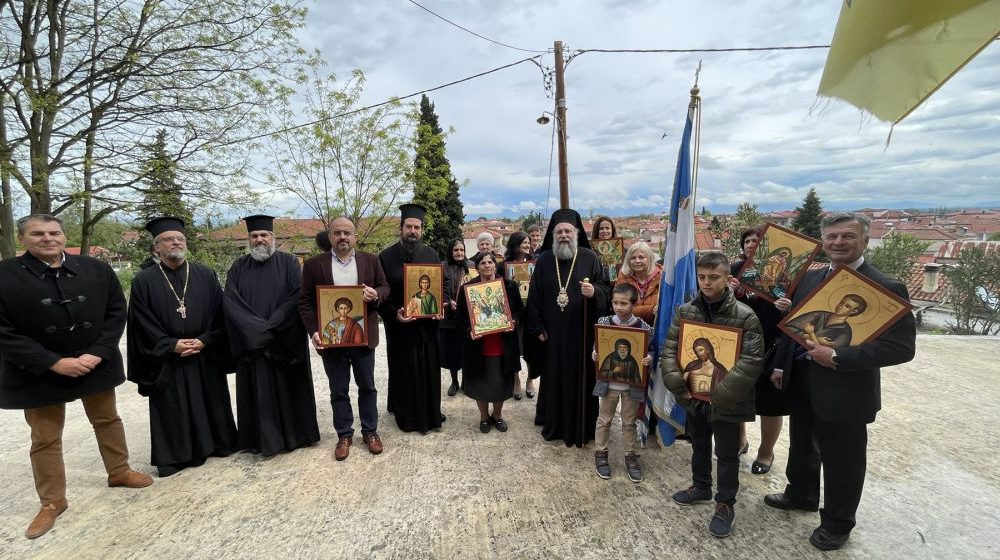 ΤΡΙΚΑΛΑ: Αναστάσιμη Θεία Λειτουργία και αναβίωση πασχαλιάτικων εθίμων στην ενορία Παλαιομοναστήρου