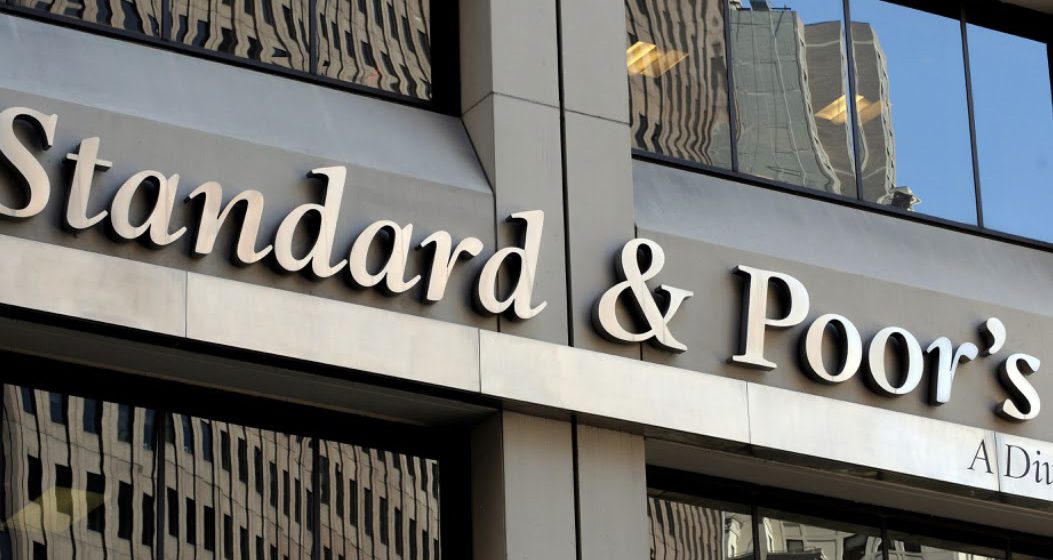 S&P: Αναβάθμισε σε θετικό το Outlook της Ελλάδας- Σταϊκούρας: Με αυτή την πολιτική, επενδυτική βαθμίδα μέσα στο 2023