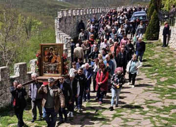 Ιερό προσκύνημα του λειψάνου του Αγίου Γεωργίου από τη Νιγρίτα στη Βουλγαρία